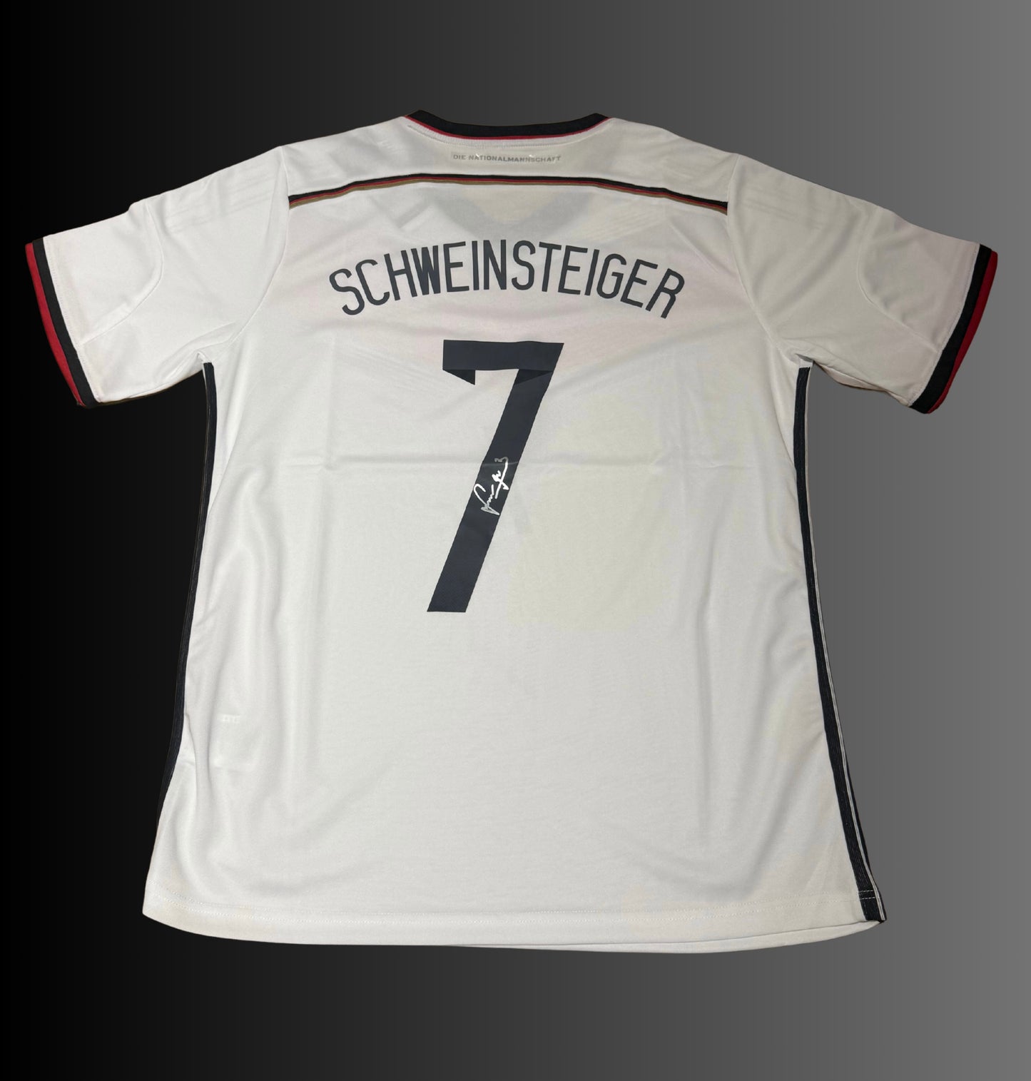 Camisola Alemania firmada por Schweinsteiger