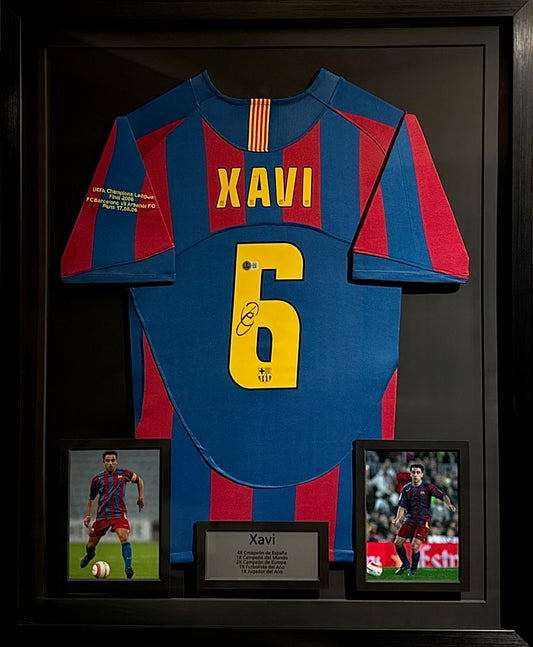 Jersey del FC Barcelona autografiado por Xavi Hernández
