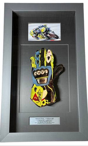 Valentino Rossi - Guante Autografiado VR46 Racing Team