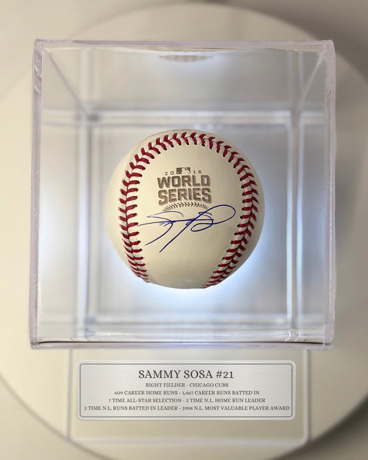Pelota autografiada por Sammy Sosa