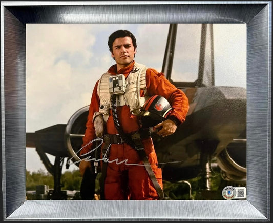 Foto de Star Wars: The Force Awakens firmada por Oscar Isaac— 8” x 10”