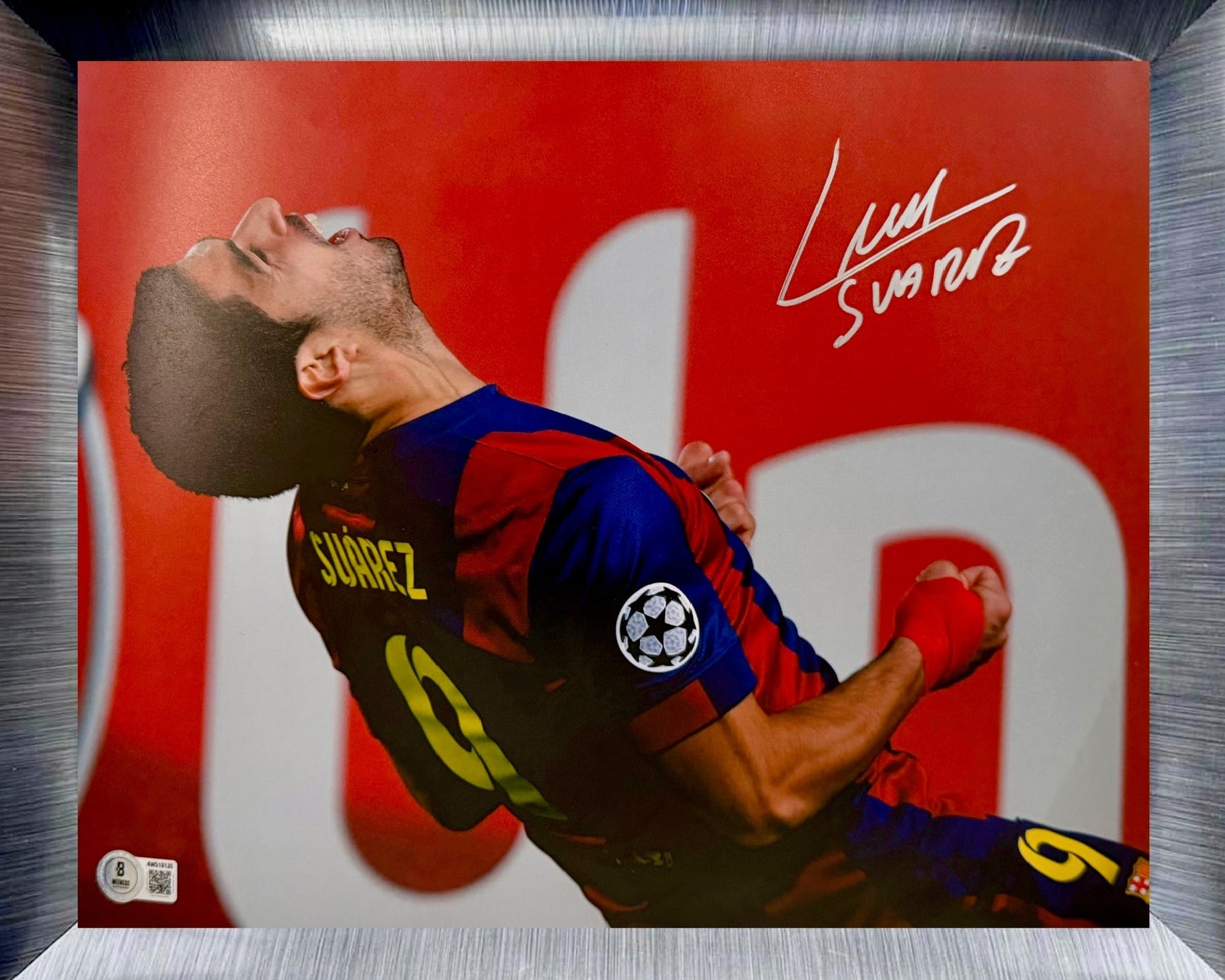 Luis Suárez - Fotografía Firmada 02