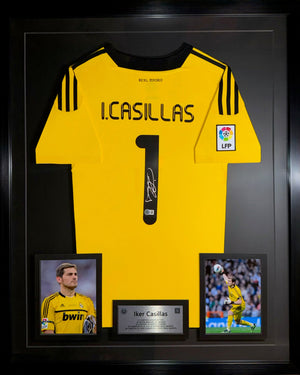 Iker Casillas - Jersey Autografiada Real Madrid