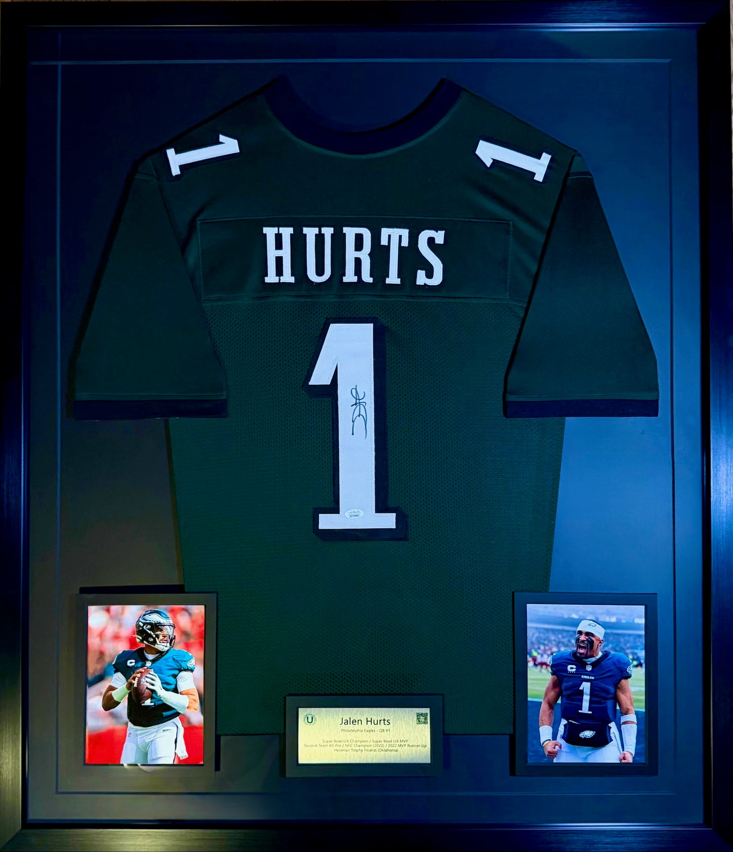 Jersey autografiado por Jalen Alexander Hurts