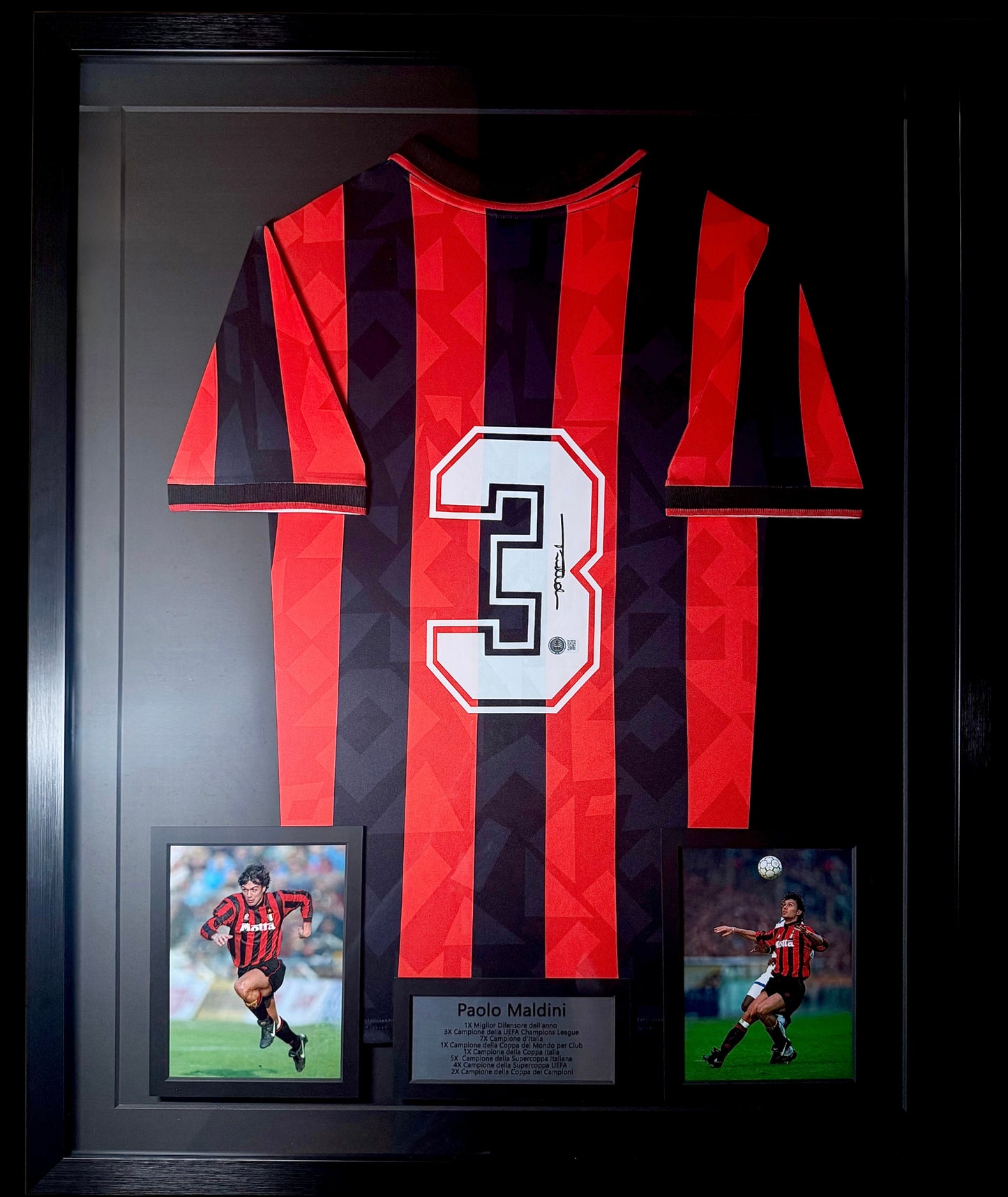 Camisola autografiada por Paolo Maldini