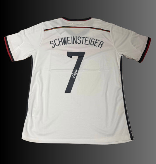 Camisola Alemania firmada por Schweinsteiger