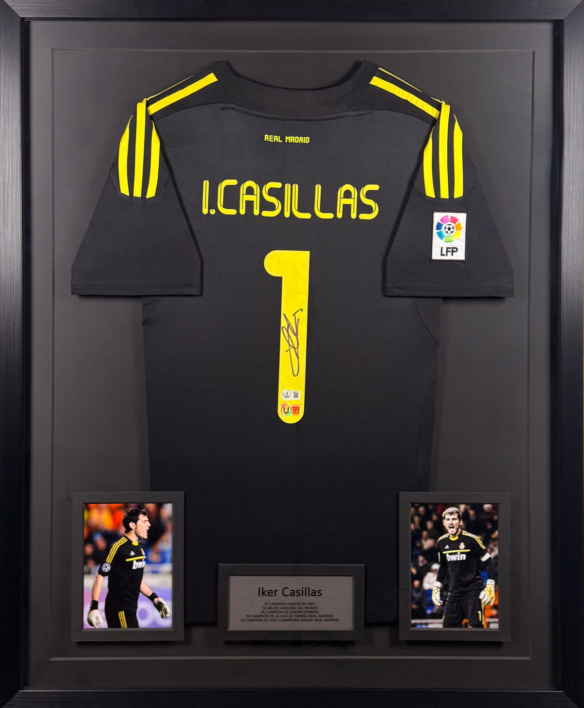 Iker Casillas - Jersey Autografiada Real Madrid Negra