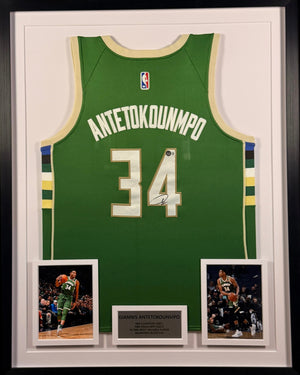 Giannis Antetokounmpo - Jersey Autografiada