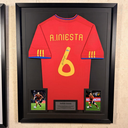 Andrés Iniesta - Jersey Autografiada España Roja 2010