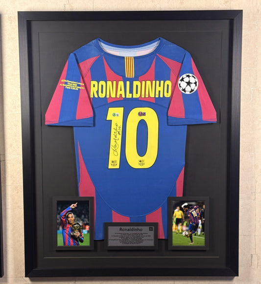 Ronaldinho - Jersey Autografiada FC Barcelona