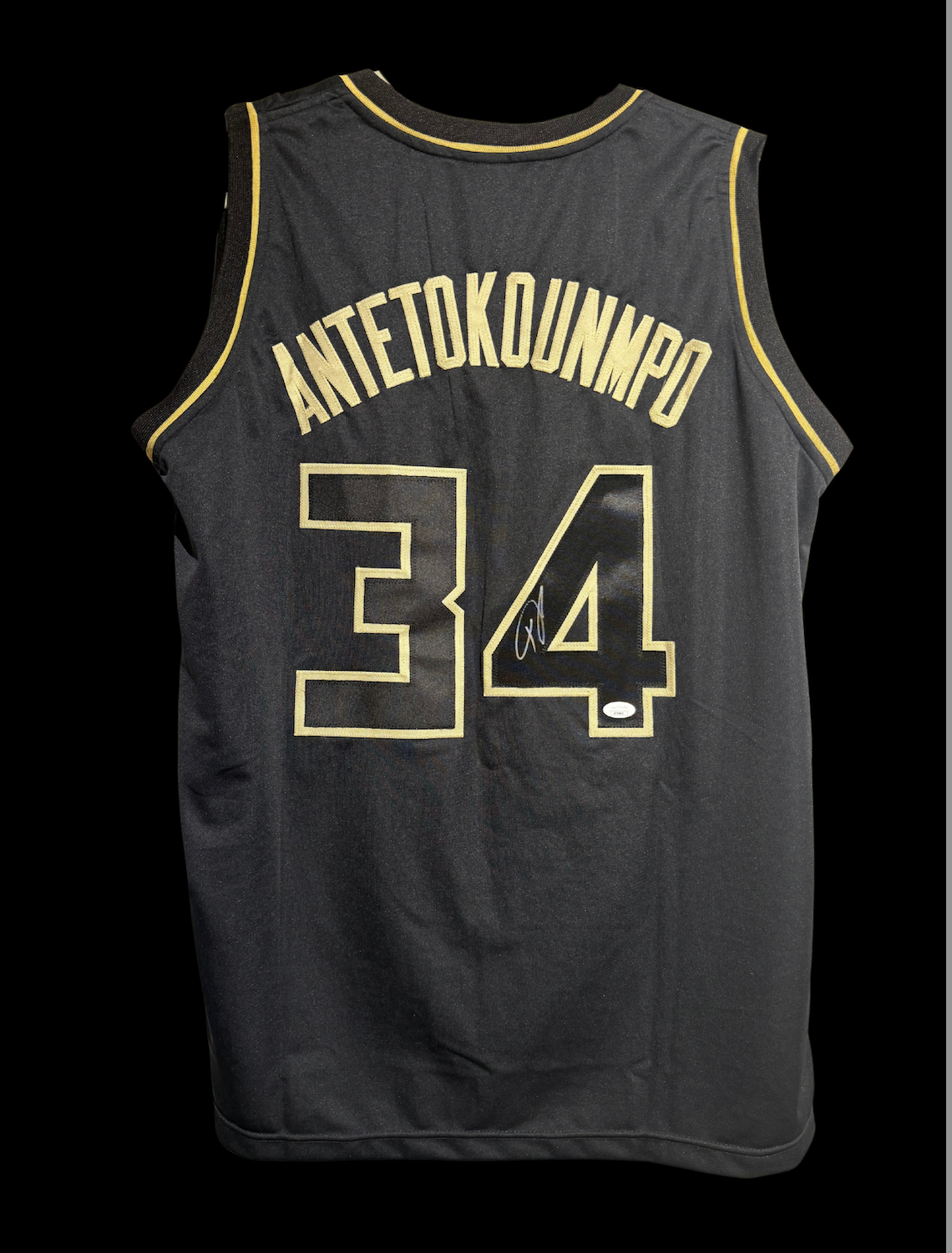 Jersey firmada por Giannis Antetokounmpo